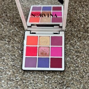 ABH "Norvina Mini Pro Pigment, Vol. 1" eyeshadow palette